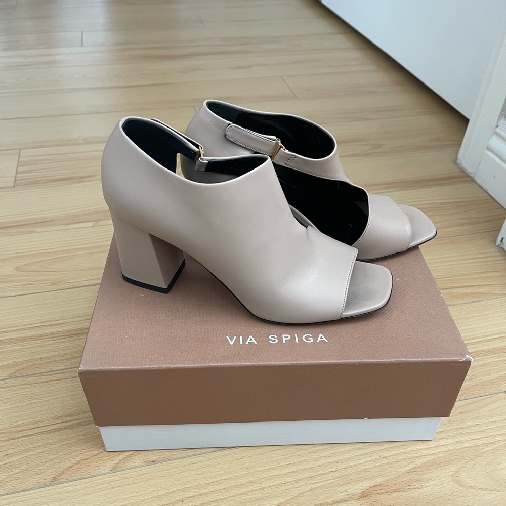 Via Spiga Eladine Block Heel Sandals